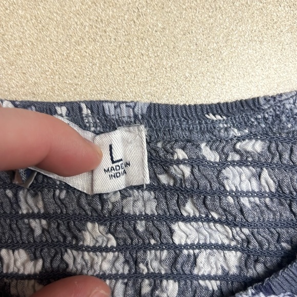 Ruched Flutter Sleeve Blouse - Picture 5 of 8